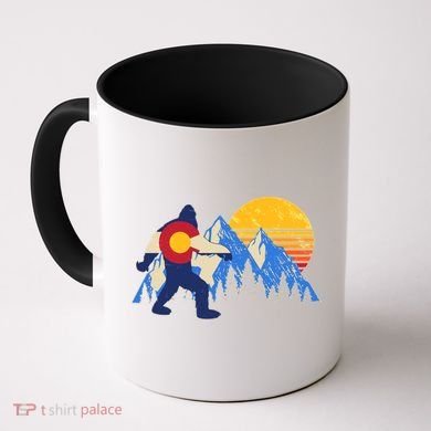 Vintage Bigfoot Colorado Flag Retro Sun Mountains Coffee Mug