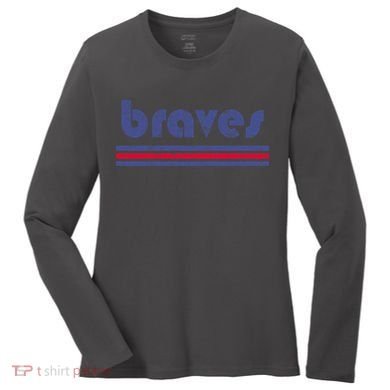 Vintage Braves Retro Three Stripe Weathered Women's Long Sleeve Shirt