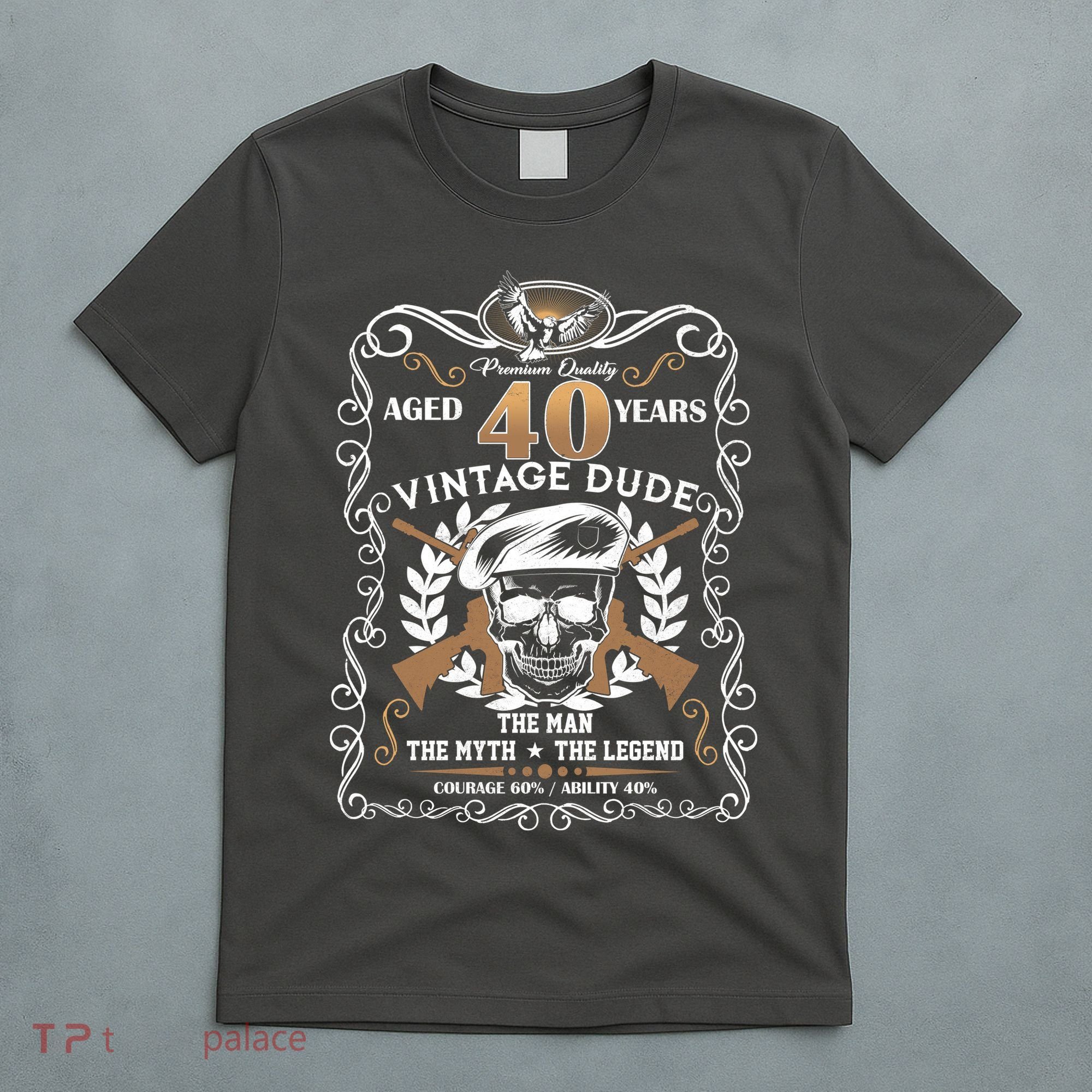 Vintage Dude Aged 40 Years Man Myth Legend 40th Birthday  T-Shirt