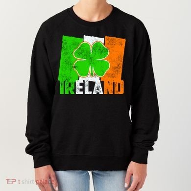 Vintage Ireland Irish Flag St. Patrick's Day Women's Sweatshirt