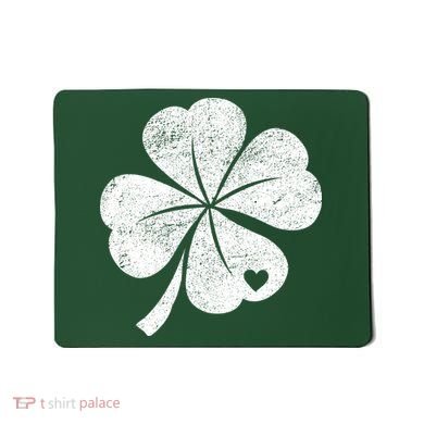 Vintage Irish Clover Heart Mousepad