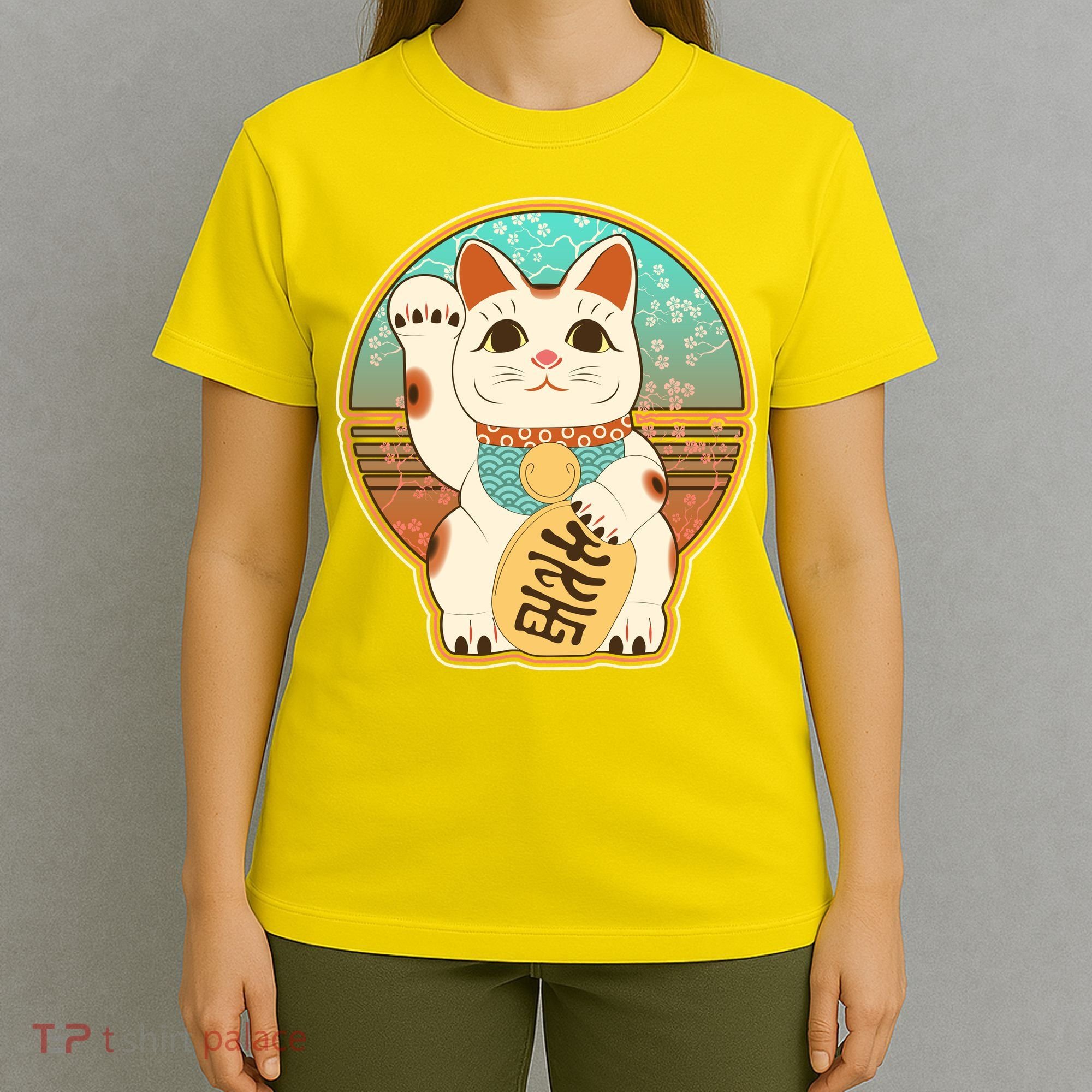 Vintage Japanese Maneki Neko Lucky Cat T-Shirt