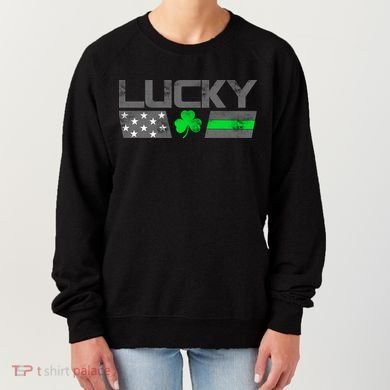Vintage Lucky Shamrock Racing Flag Women's Sweatshirt