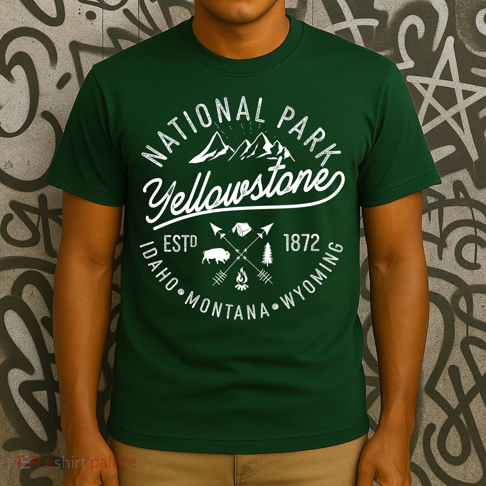 Vintage National Park Yellowstone Estd 1872 Logo T-Shirt
