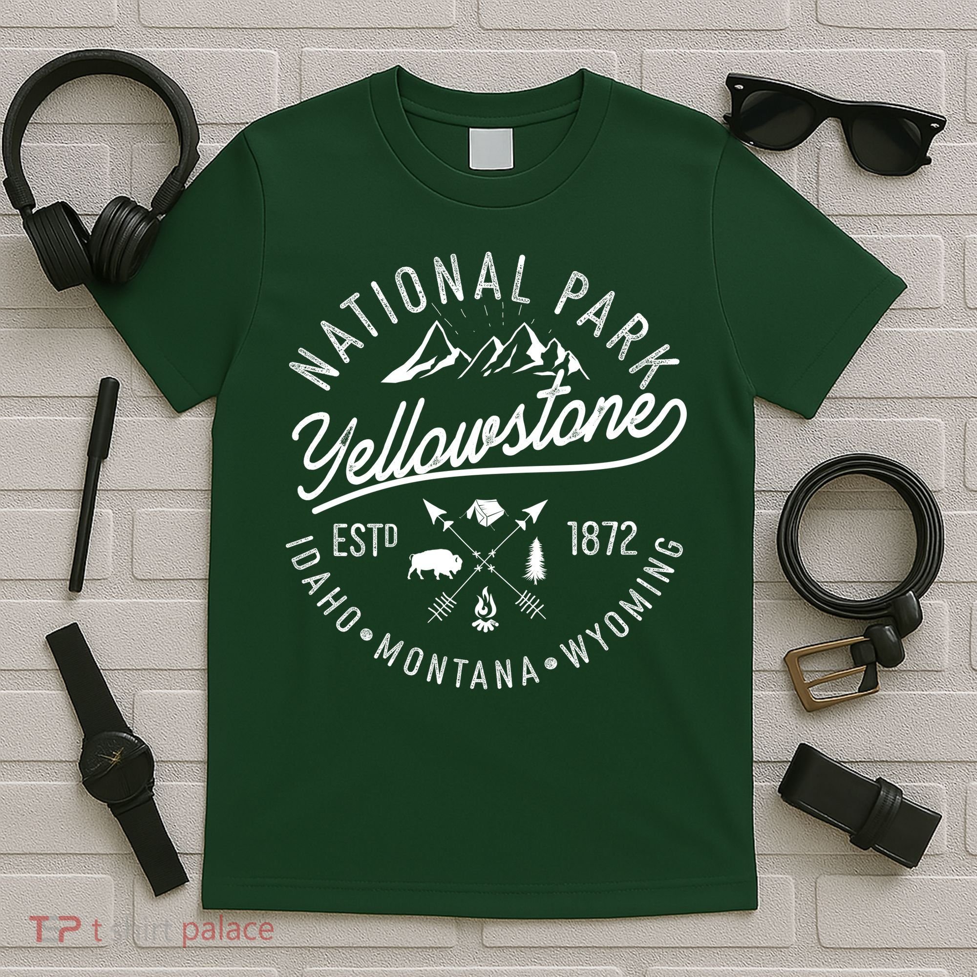 Vintage National Park Yellowstone Estd 1872 Logo T-Shirt