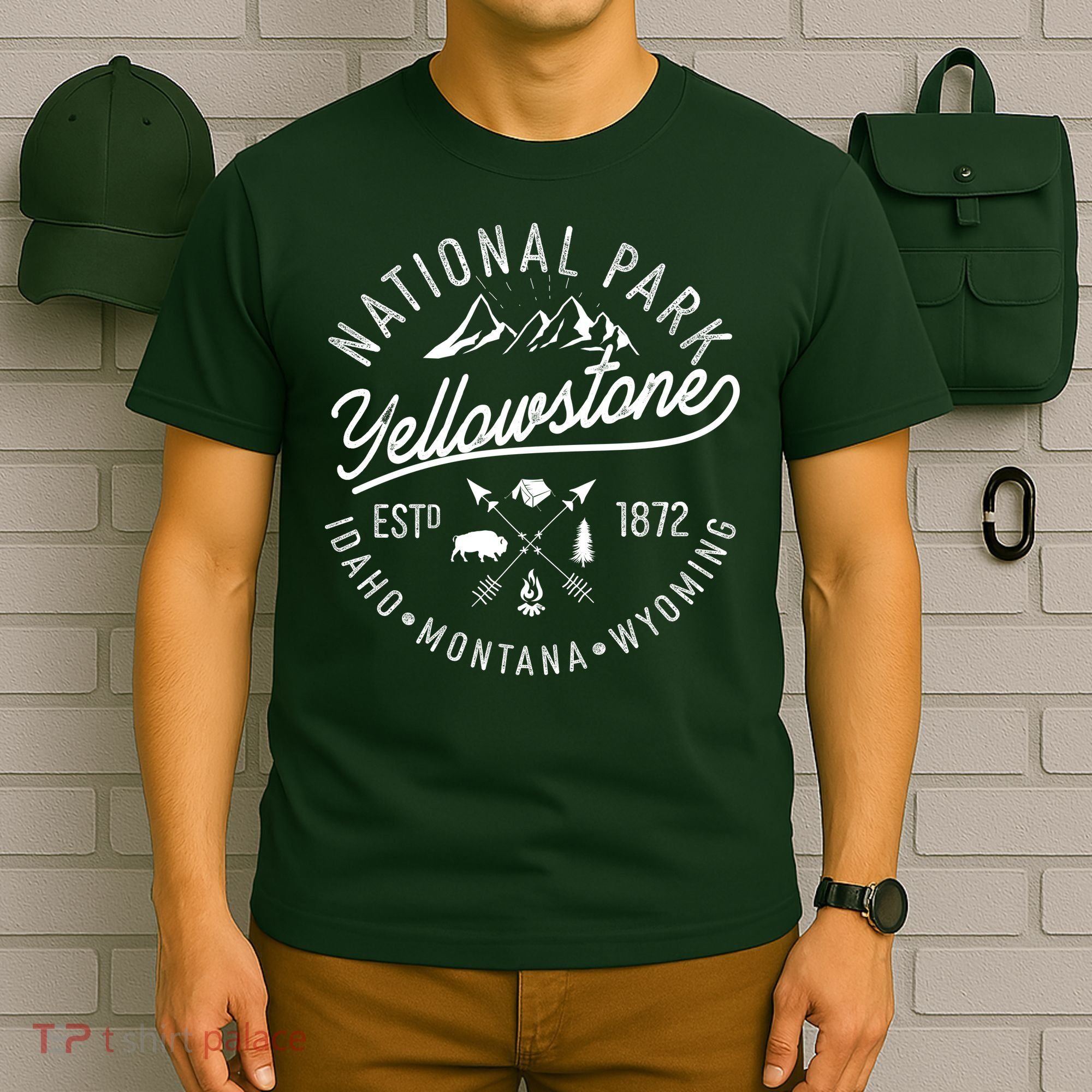 Vintage National Park Yellowstone Estd 1872 Logo T-Shirt