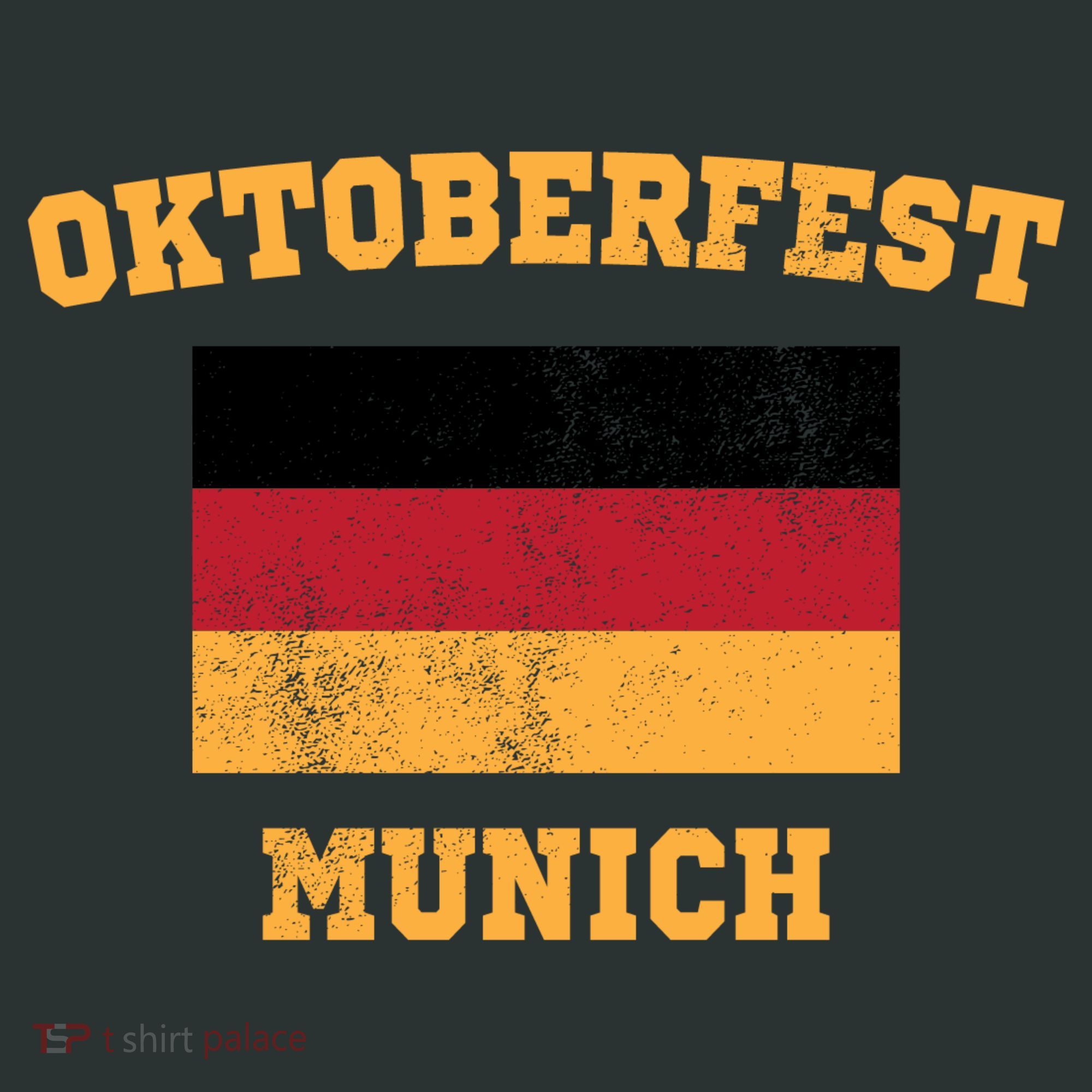 Vintage Oktoberfest Munich Flag T-Shirt