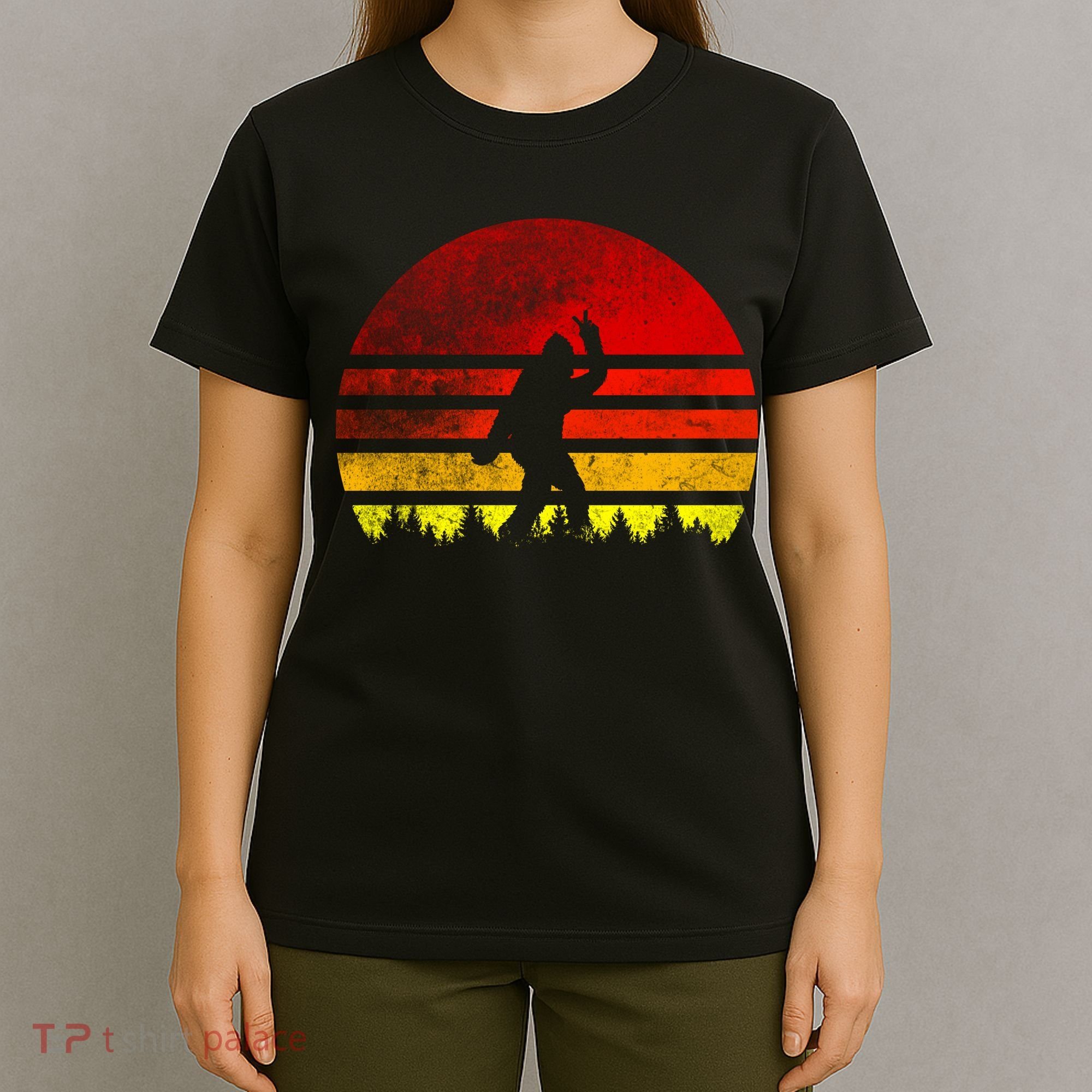 Vintage Retro Bigfoot Believe T-Shirt