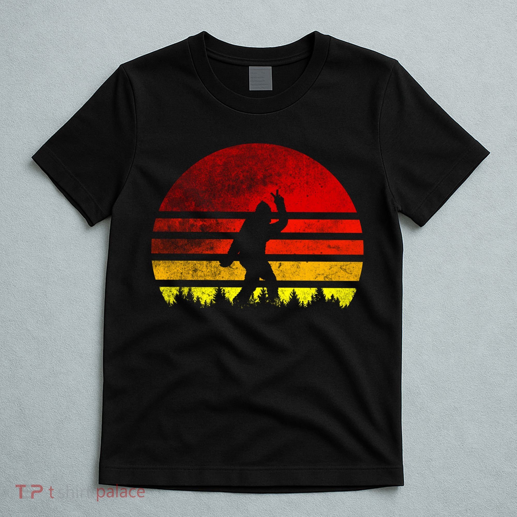 Vintage Retro Bigfoot Believe T-Shirt