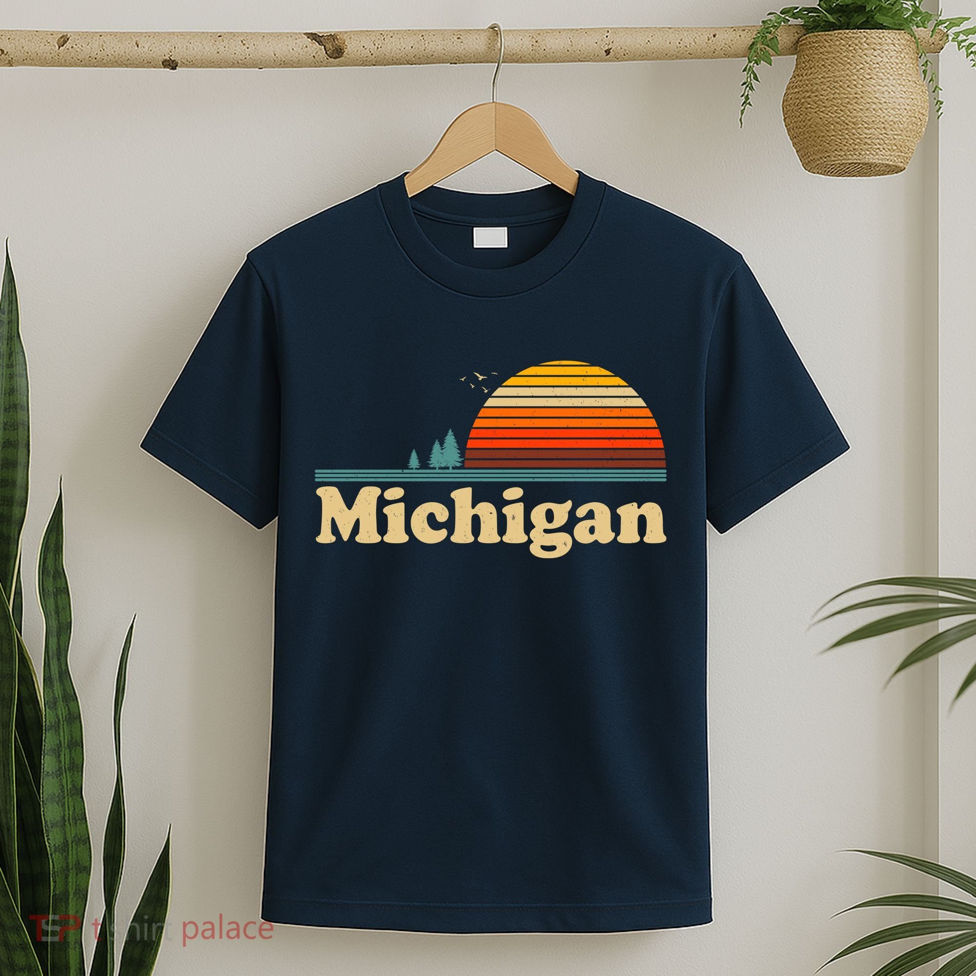 Vintage Retro Michigan Sunset Logo T-Shirt