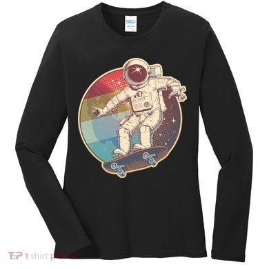 Vintage Retro Skateboarding Astronaut Women's Long Sleeve Shirt