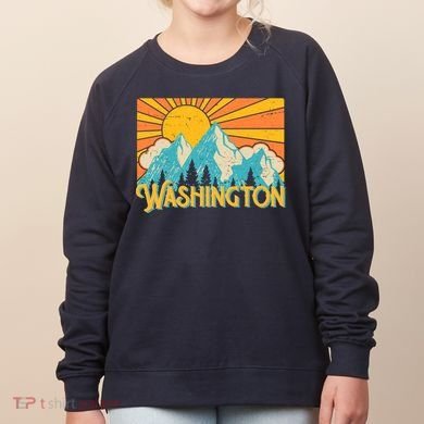 Vintage Retro Washington Sunshine Mountains Women's Sweatshirt