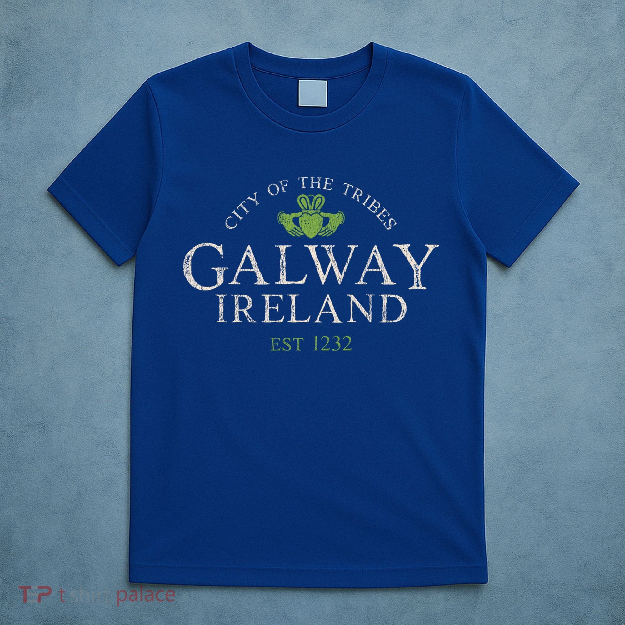Vintage Irish Souvenir Funny Gift: Claddagh Galway Ireland Gift T-Shirt