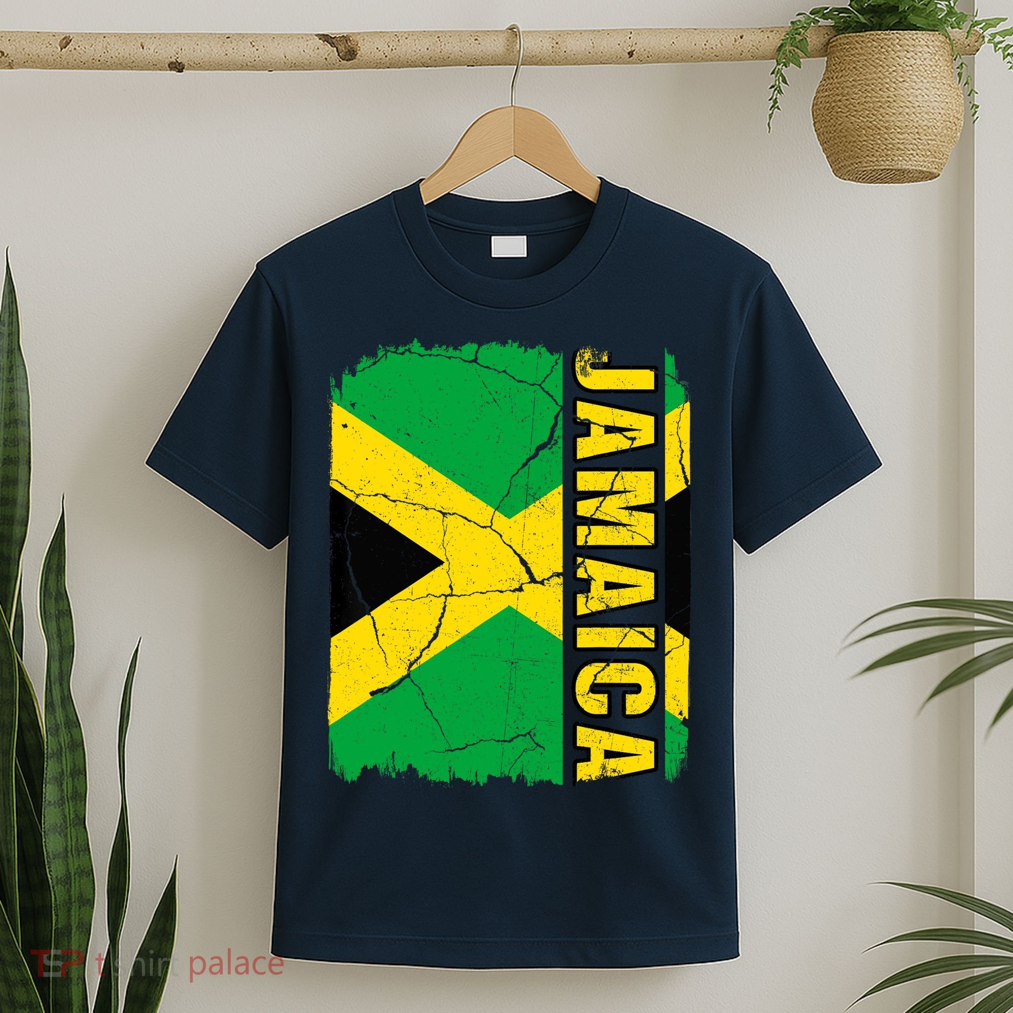 Vintage Jamaican Flag Jamaica Pride Roots Heritage Gift T-Shirt