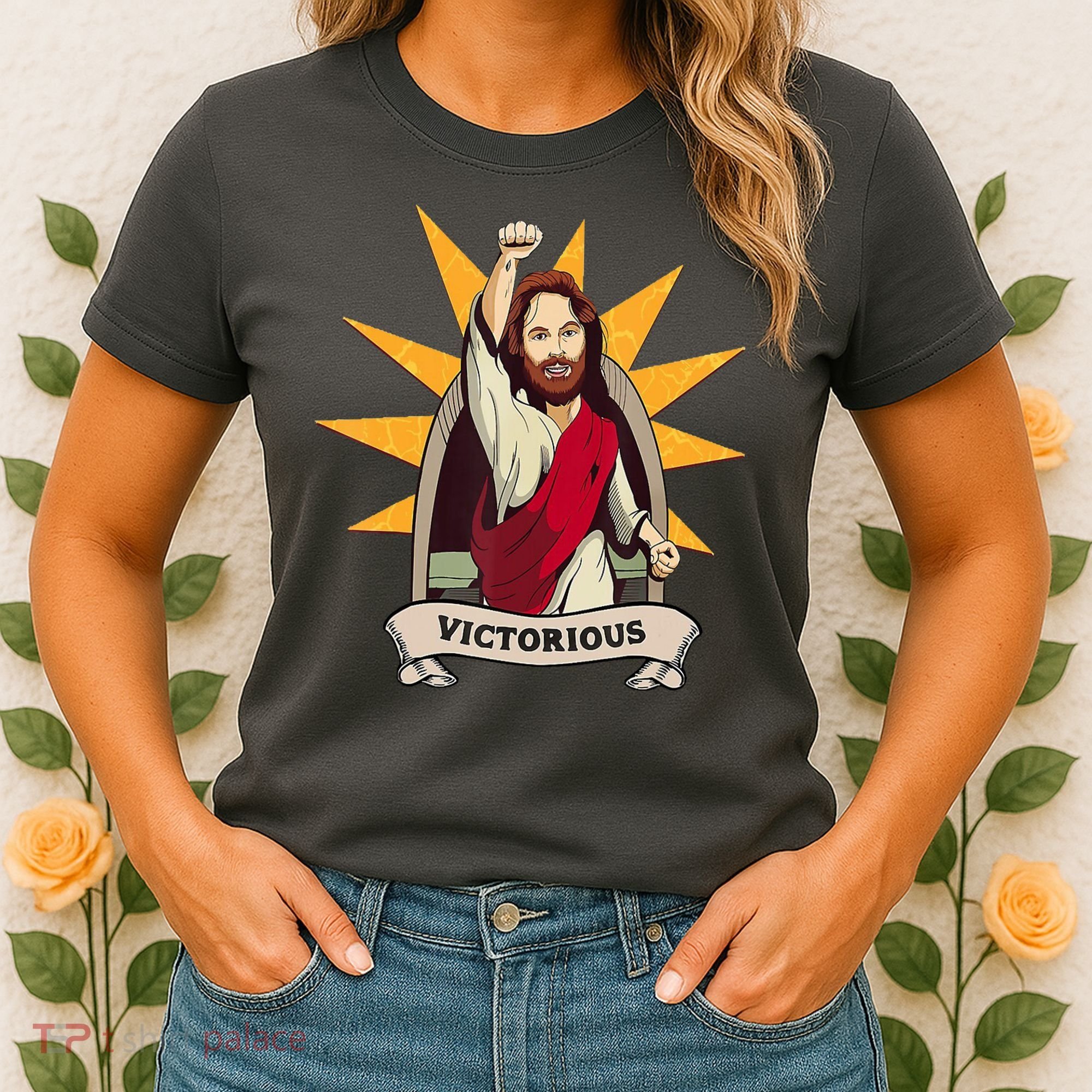 Victorious Jesus Women's T-Shirt