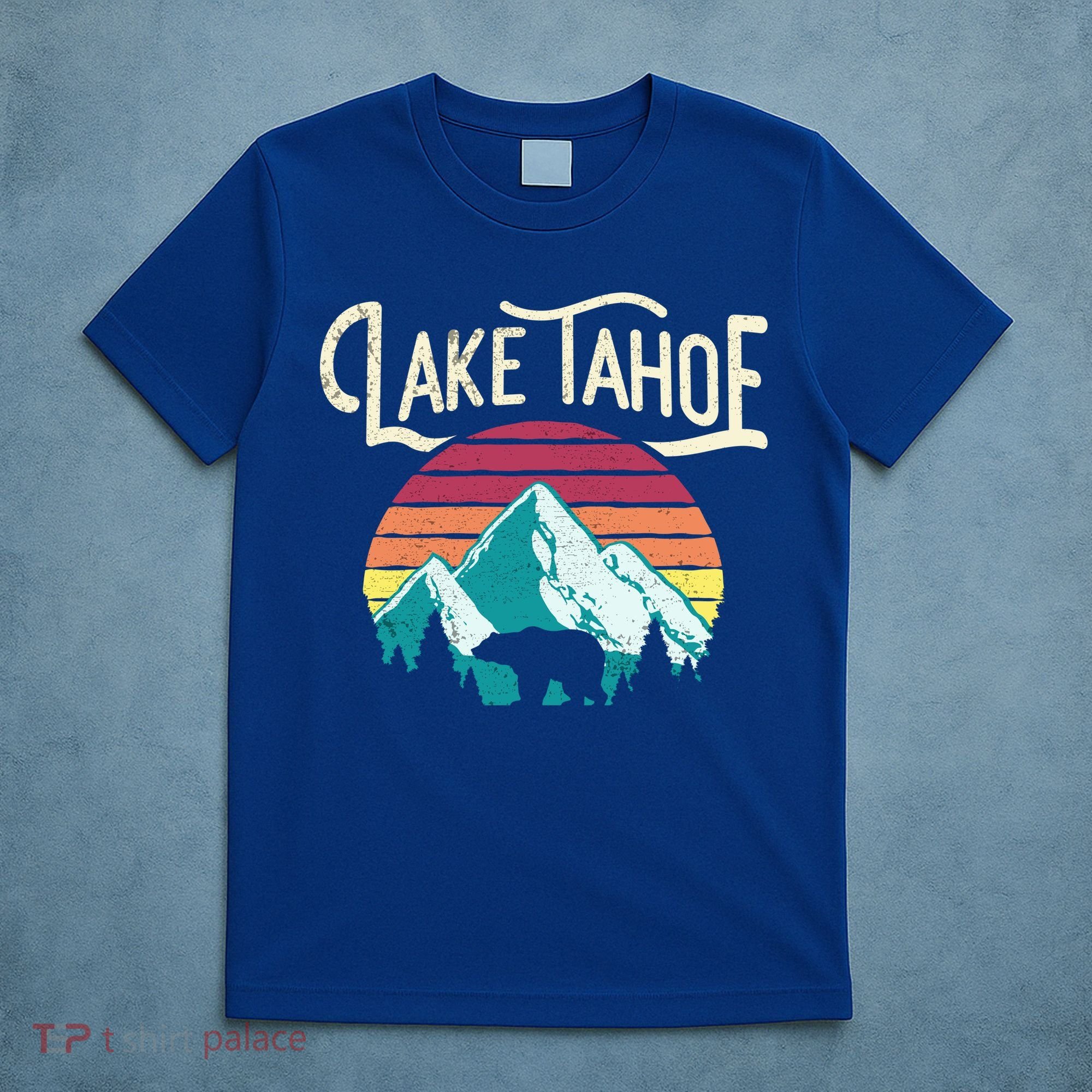 Vintage Lake Tahoe Mountain Bear California Retro Gift T-Shirt