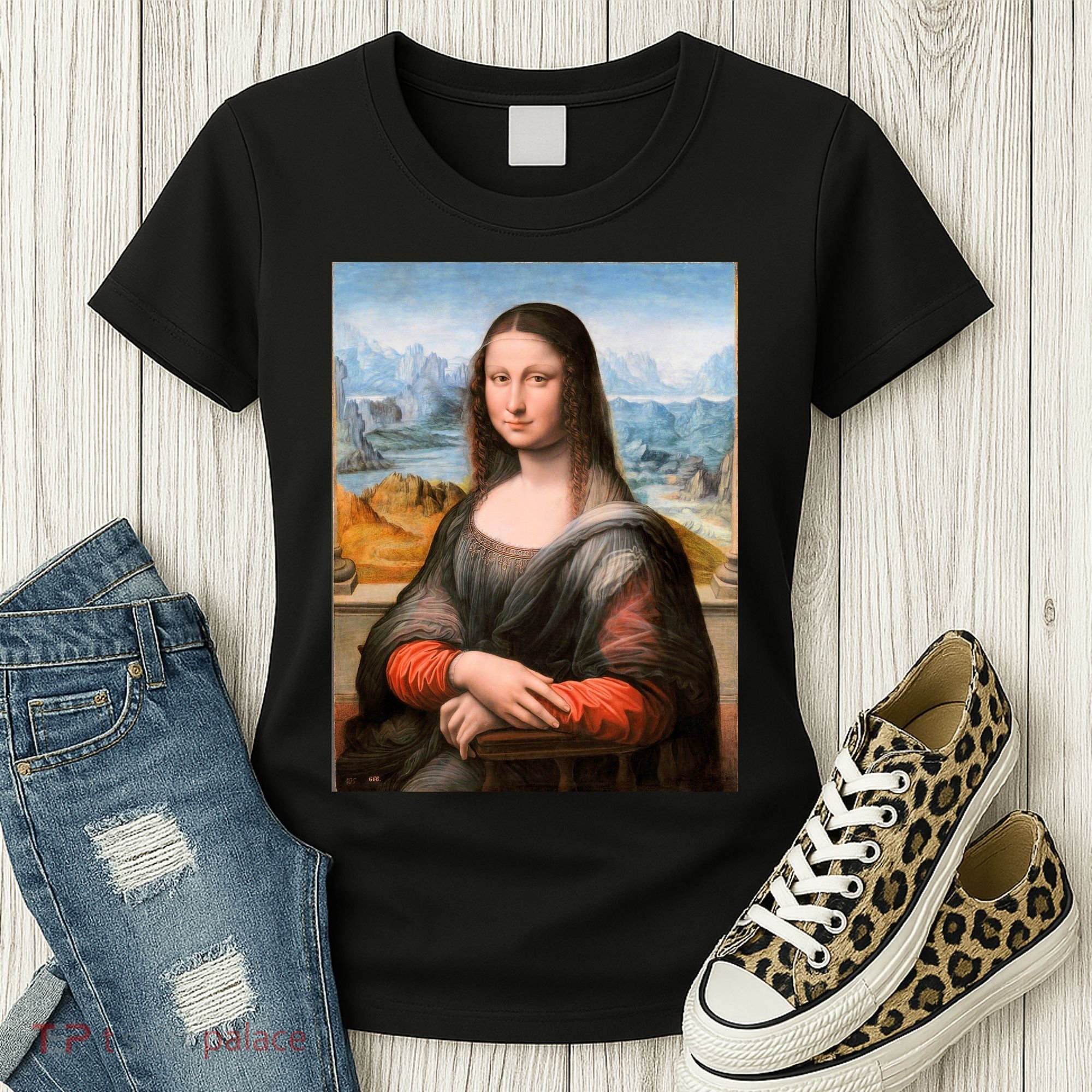 Vibrant Mona Lisa Women's T-Shirt