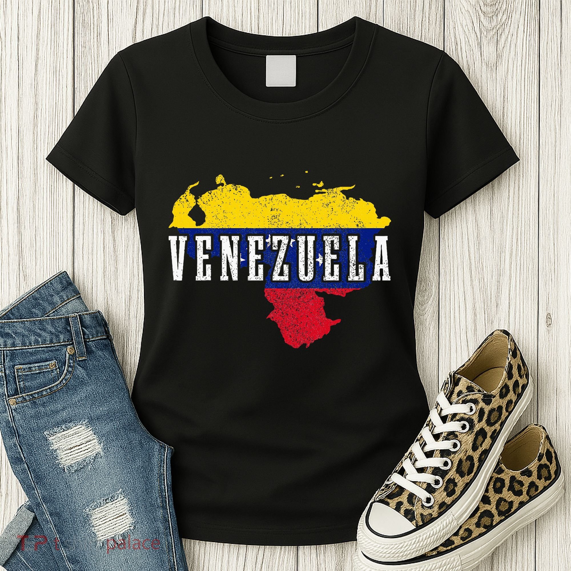 Venezuela Map Pride Venezuelan Flag Women's T-Shirt