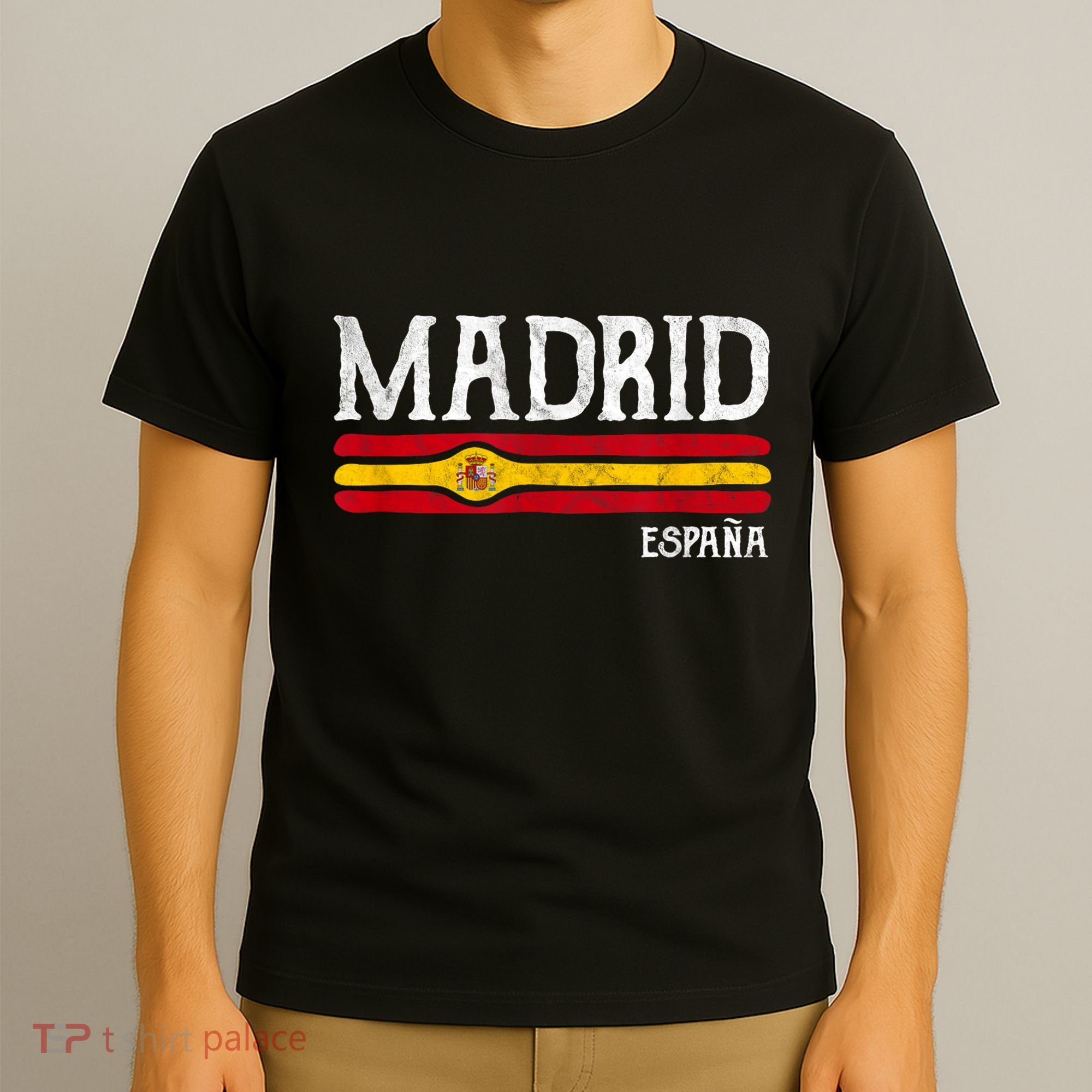 Vintage Madrid Spain Souvenir Espana Gift T-Shirt