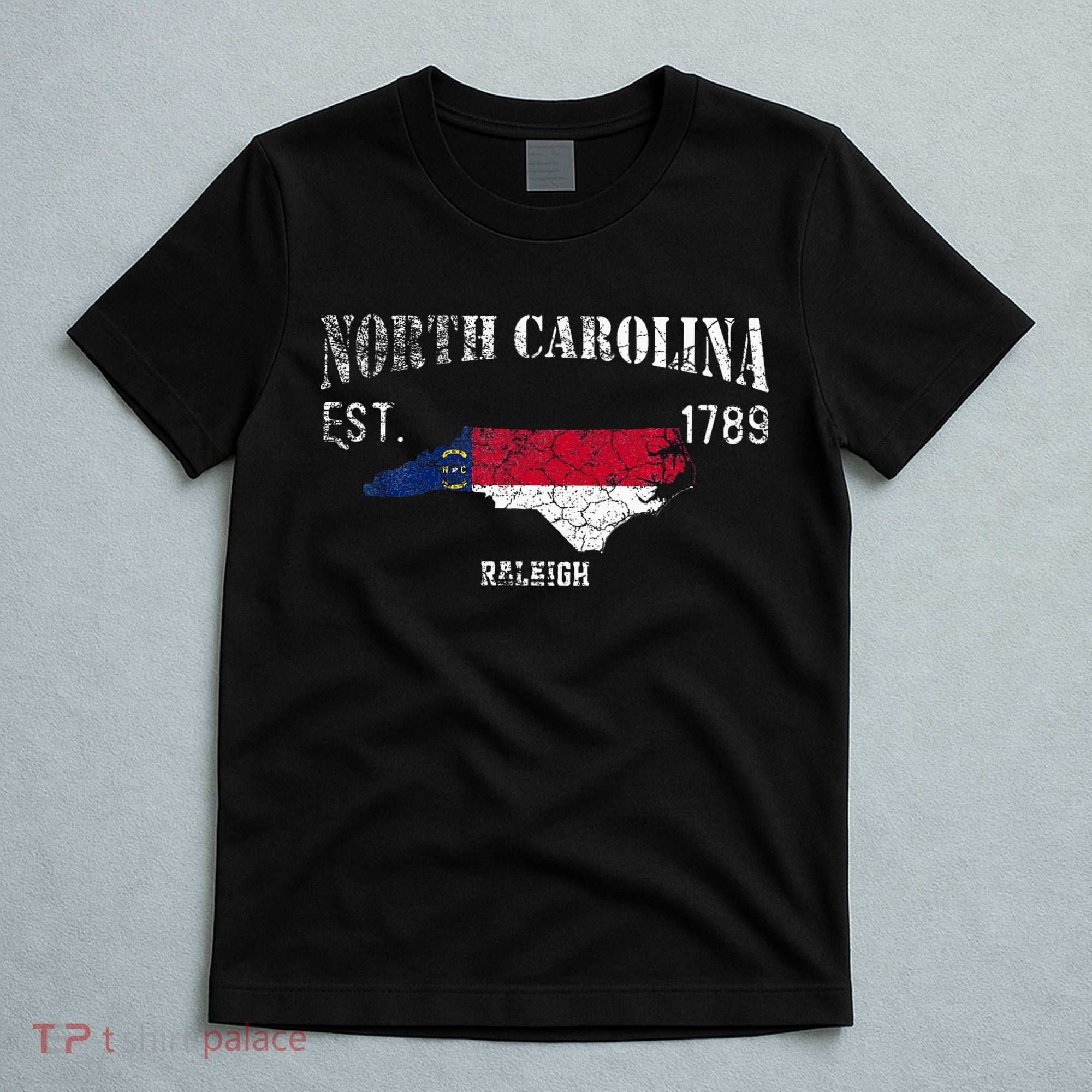 Vintage North Carolina Us State Flag And Map Raleigh T-Shirt