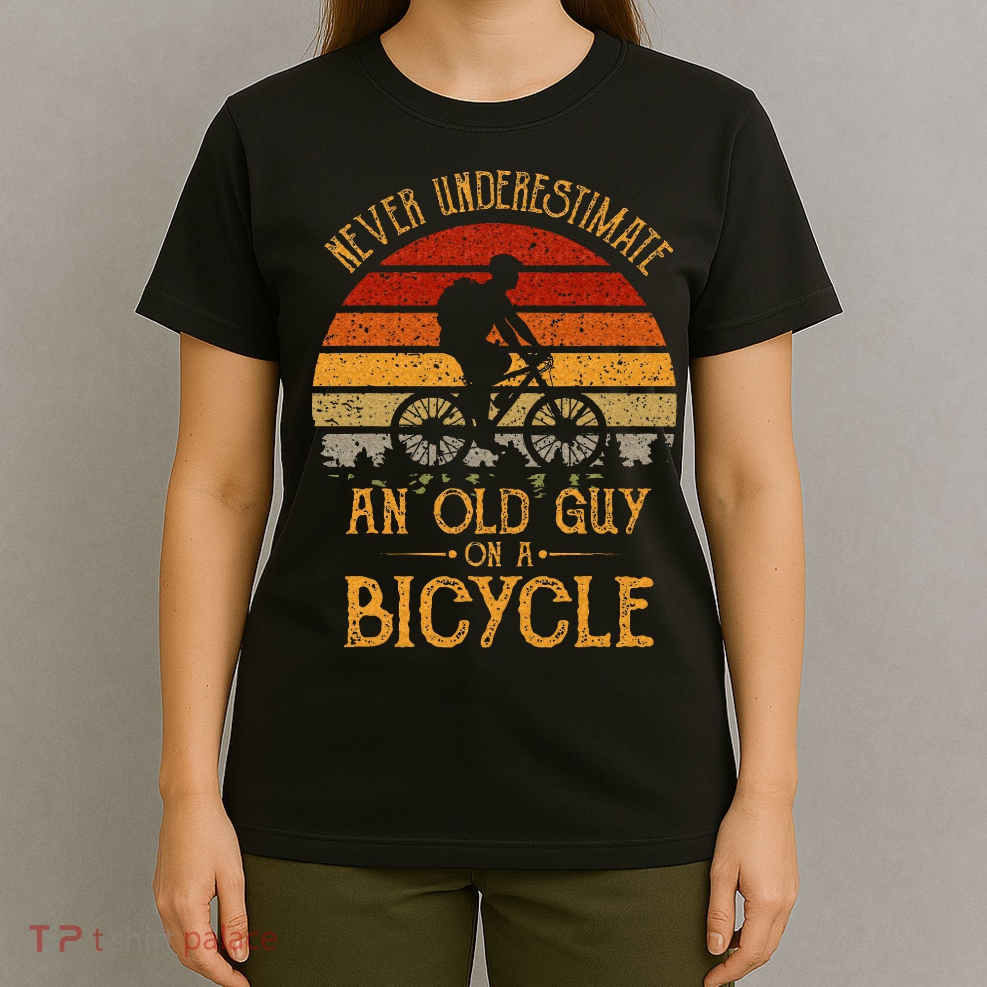 Vintage Never Underestimate An Old Guy On A Bicycle Cycling T-Shirt