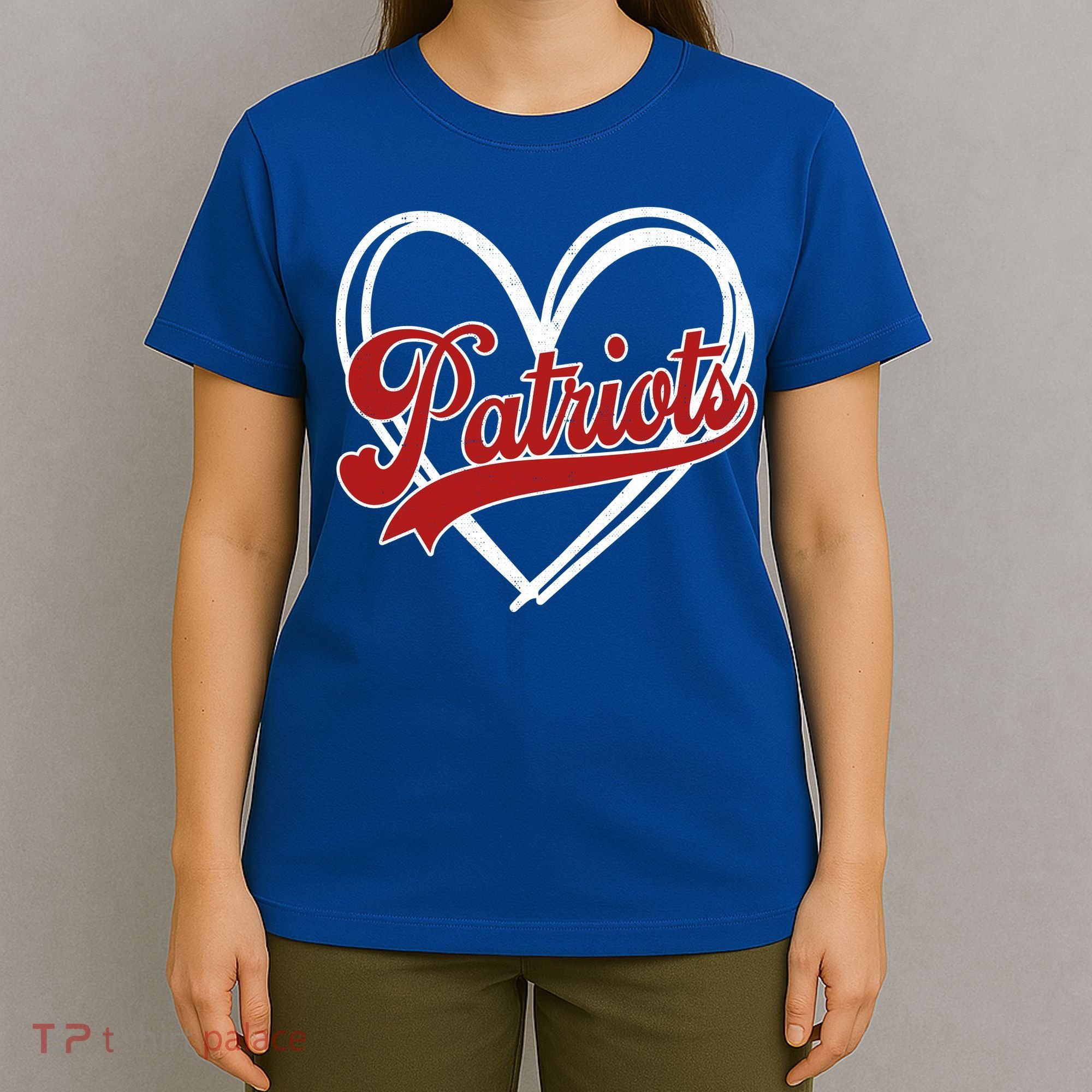Vintage Patriots Fan School Spirit T-Shirt