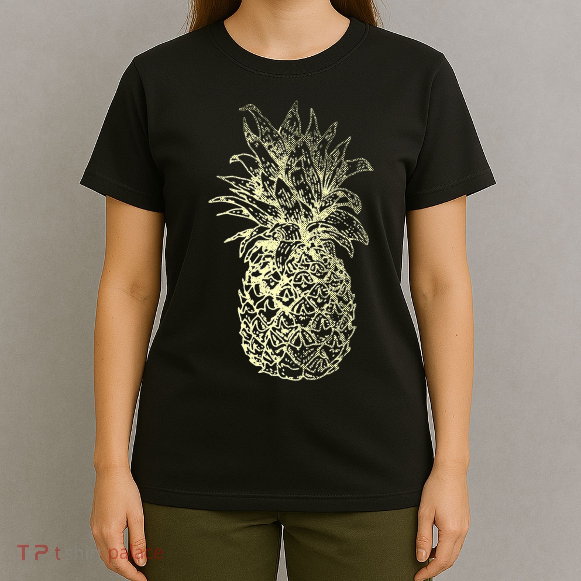 Vintage Pineapple Summer Vacation Graphic T-Shirt