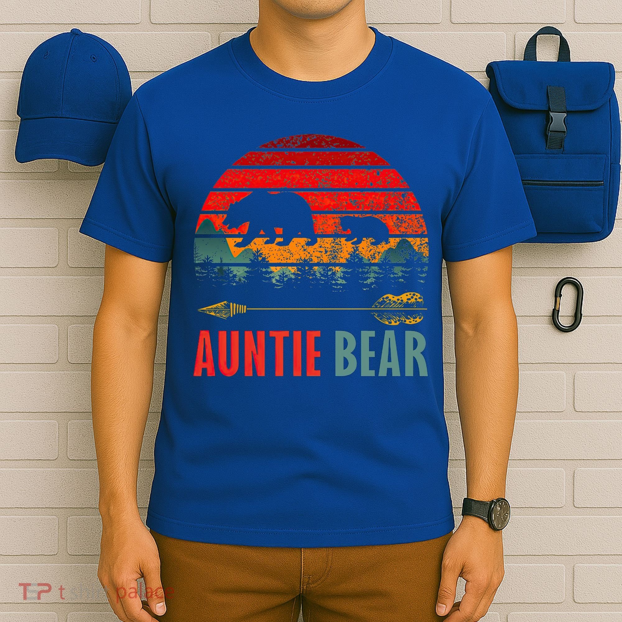Vintage Retro Auntie Bear Funny Gift T-Shirt