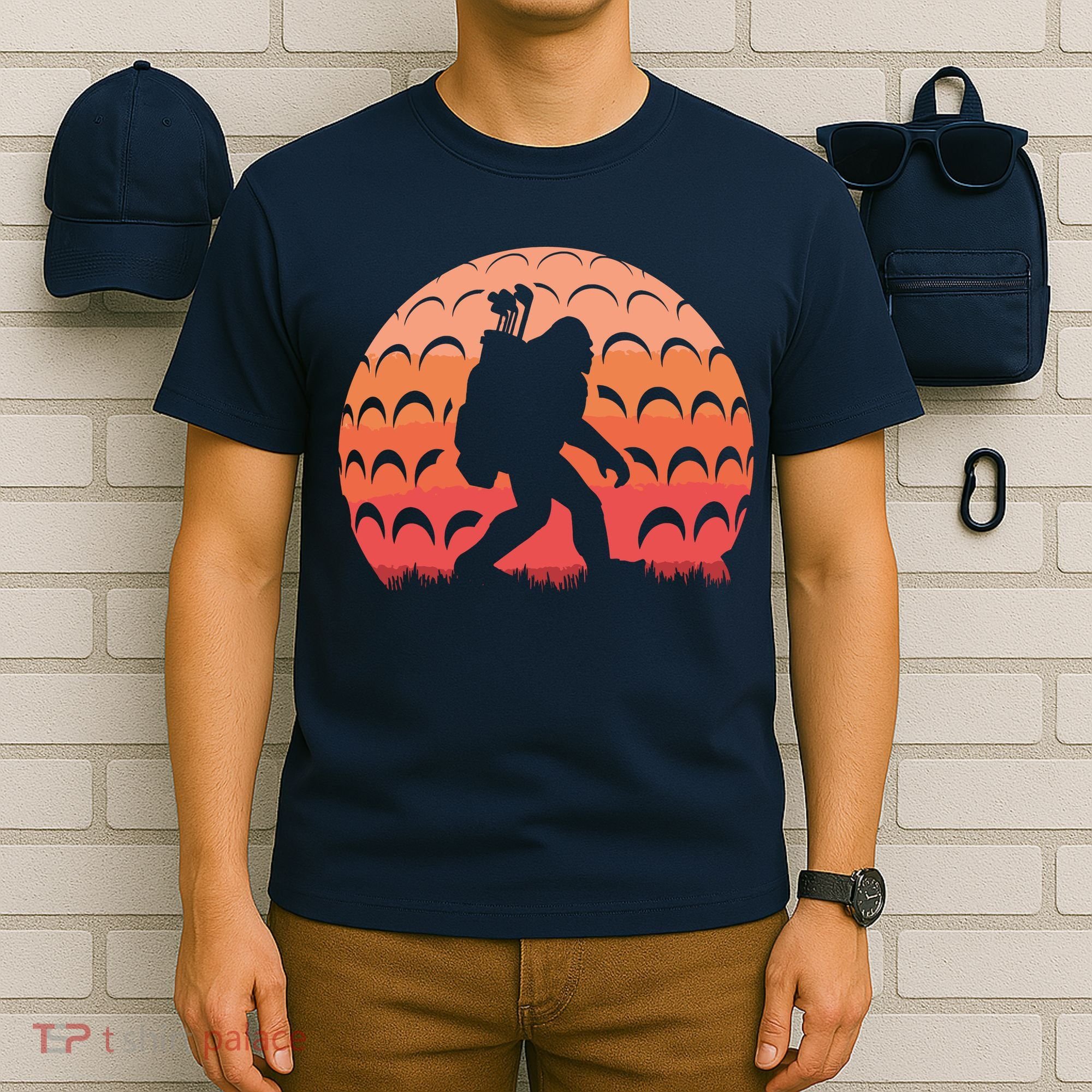 Vintage Retro Bigfoot Golf Golfer Sasquatch T-Shirt