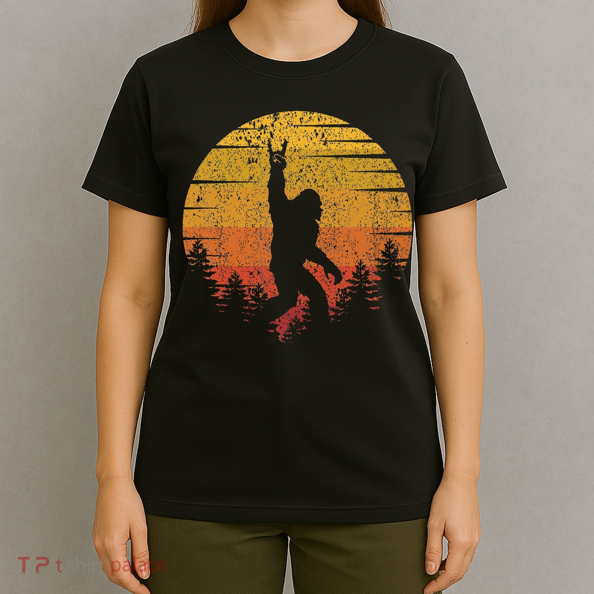 Vintage Retro Bigfoot Funny Rock & Roll Bigfoot Music Lovers T-Shirt