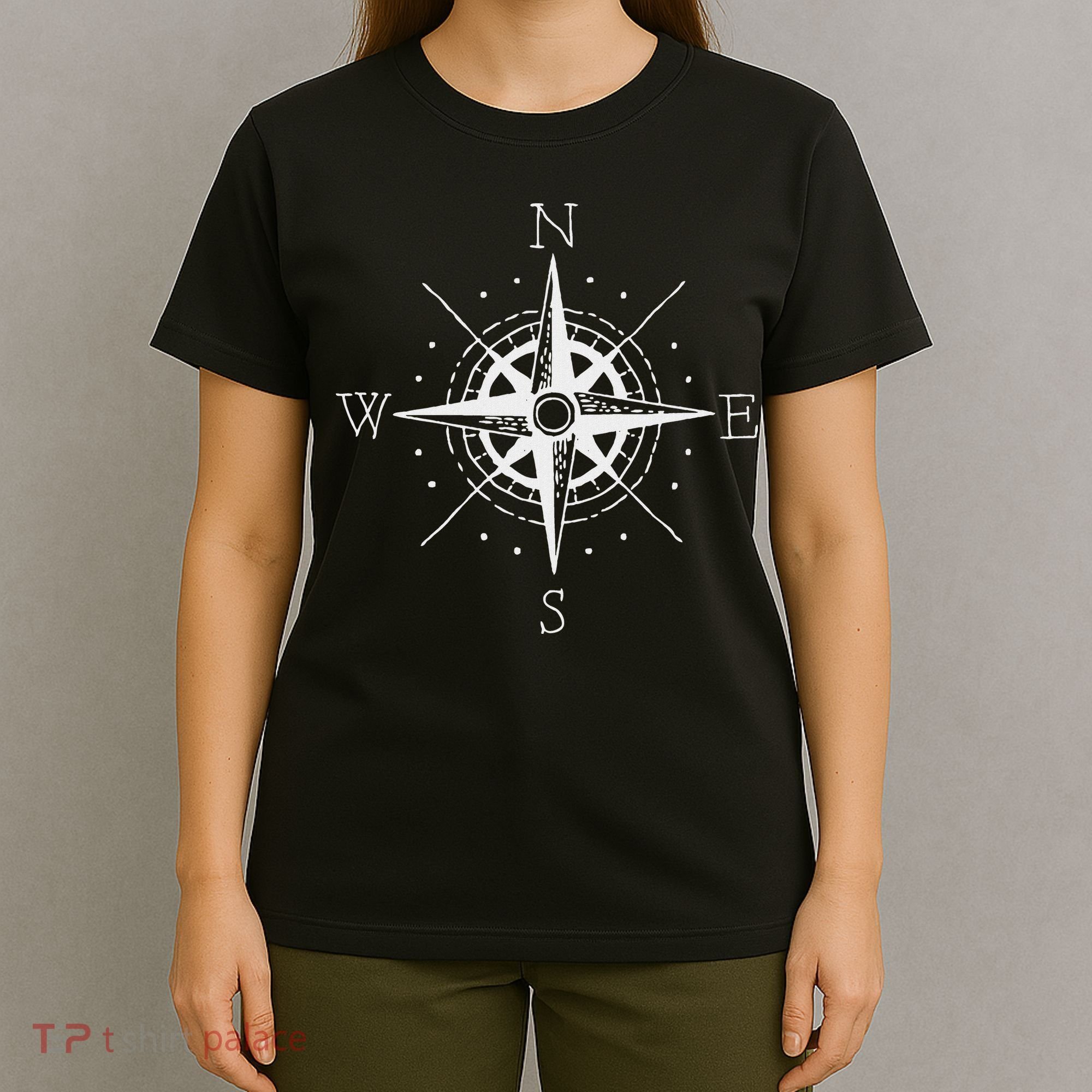 Vintage Retro Compass North South East West Sailing T-Shirt