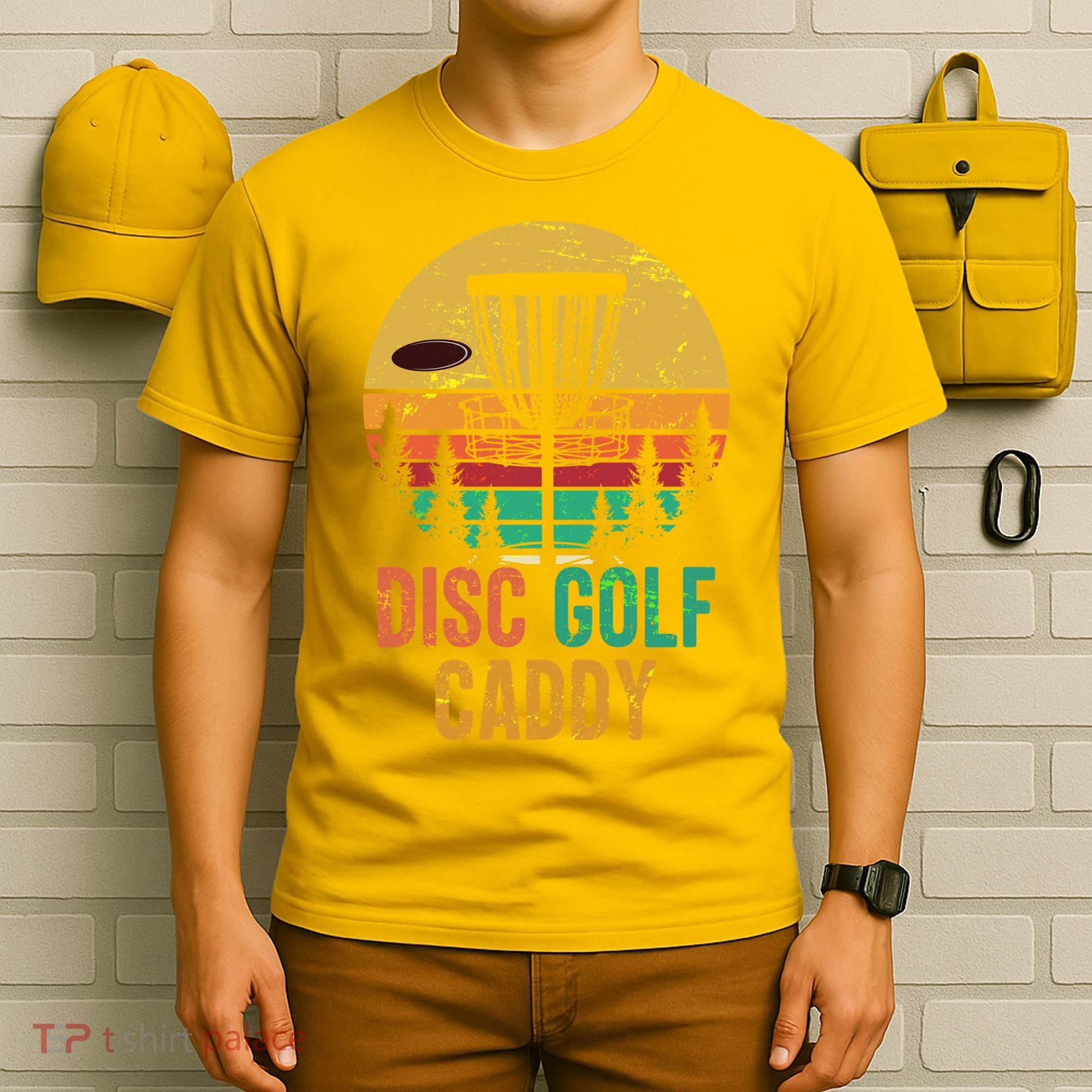 Vintage Retro Disc Golf Caddy T-Shirt