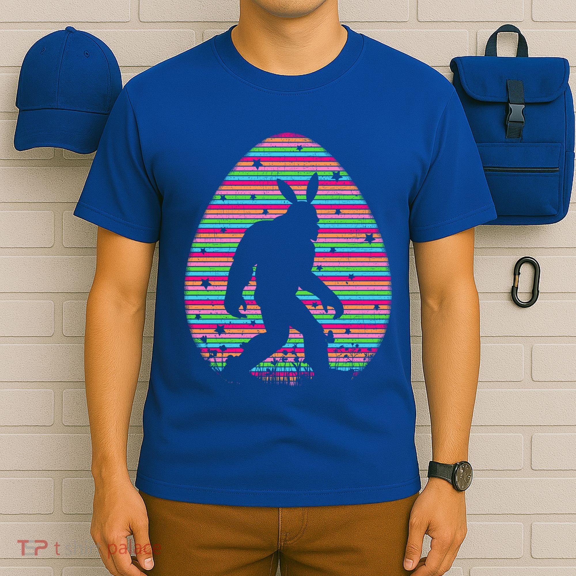 Vintage Retro Easter Egg Lover Funny Bigfoot Easter Sunday Gift T-Shirt