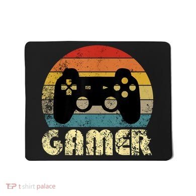 Vintage Retro Gamer Video Game Player Mousepad