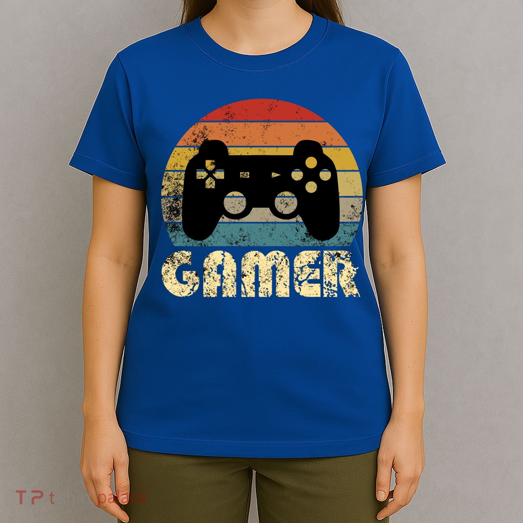 Vintage Retro Gamer Video Game Player Boys Teens Gift T-Shirt