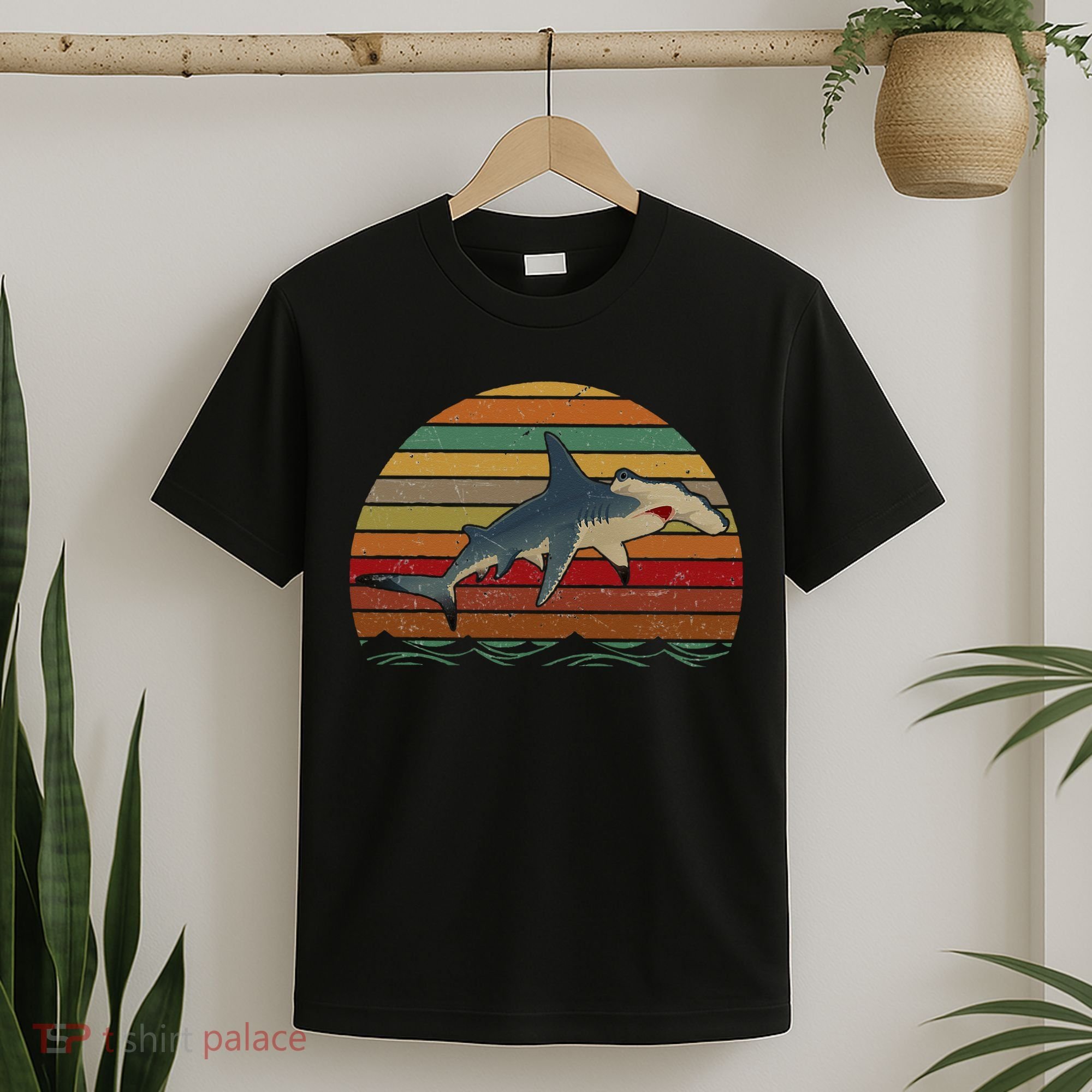 Vintage Retro Hammerhead Shark Funny T-Shirt