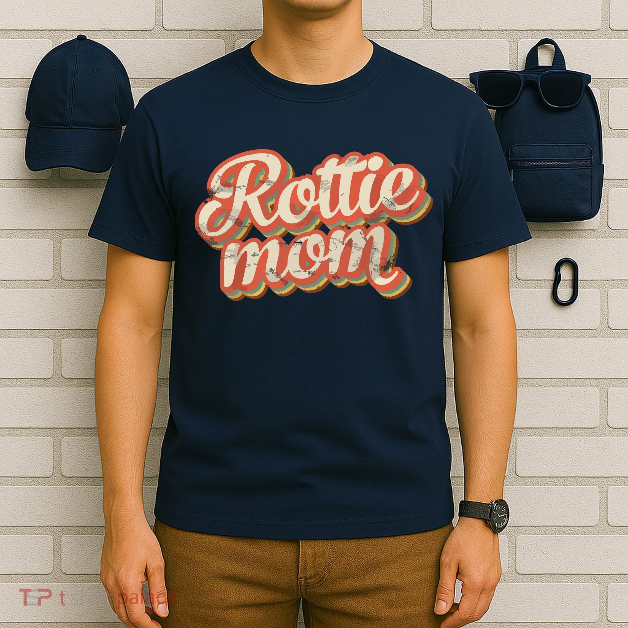 Vintage Rottweiler Mom Gift Rott Dog Lover Pet Rottie Mama T-Shirt