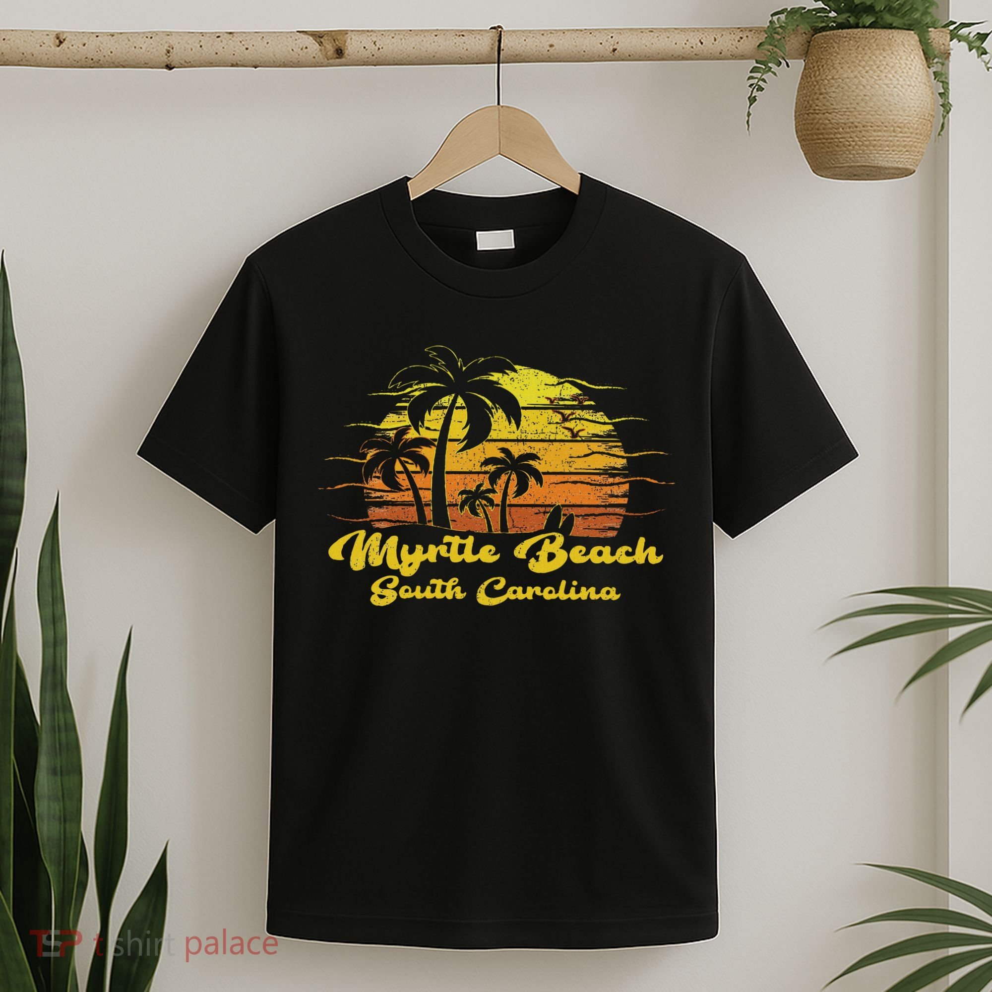 Vintage Retro Palm Tree Sunset South Carolina Myrtle Beach T-Shirt