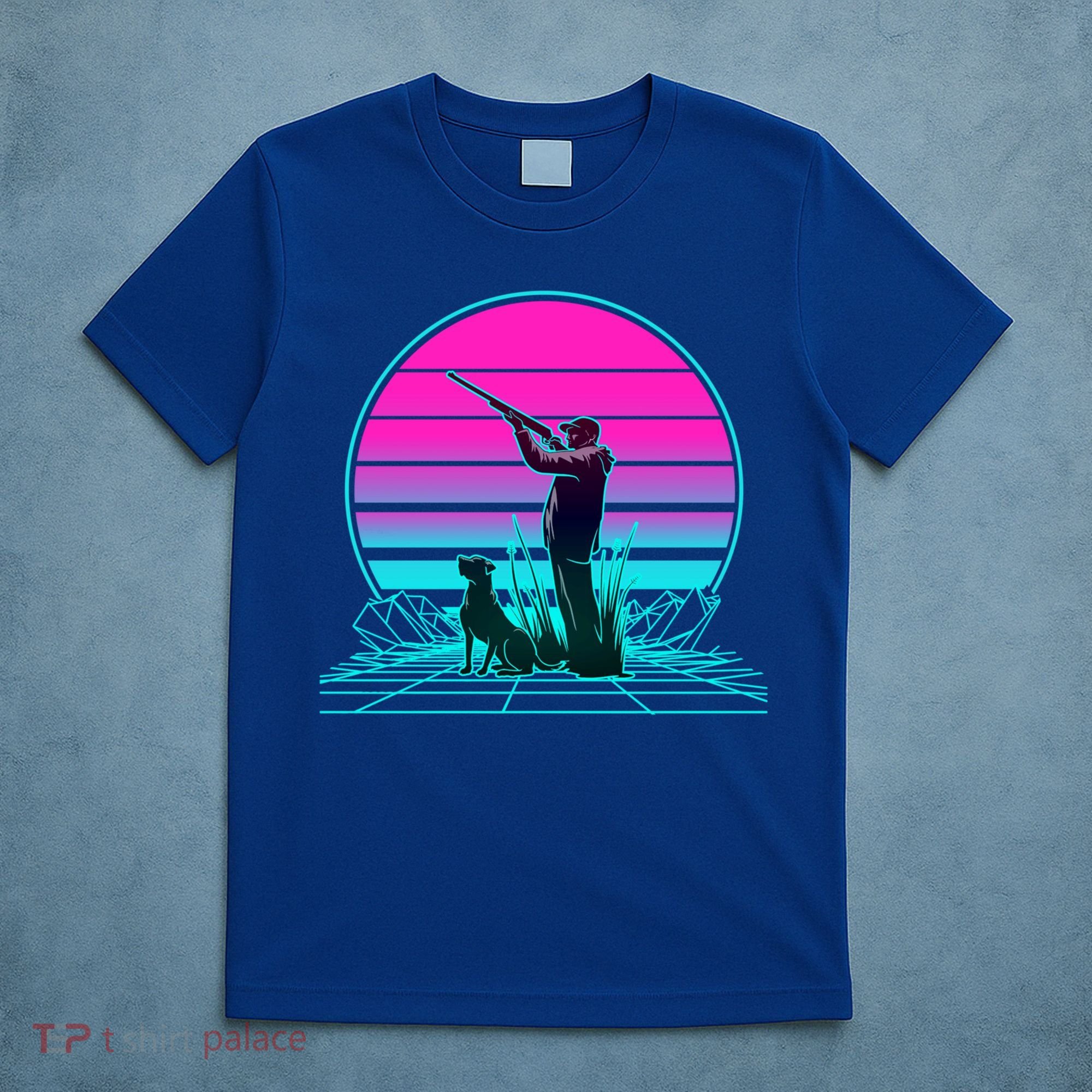 Vintage Retro Sunset Duck Hunting Cool Gift T-Shirt