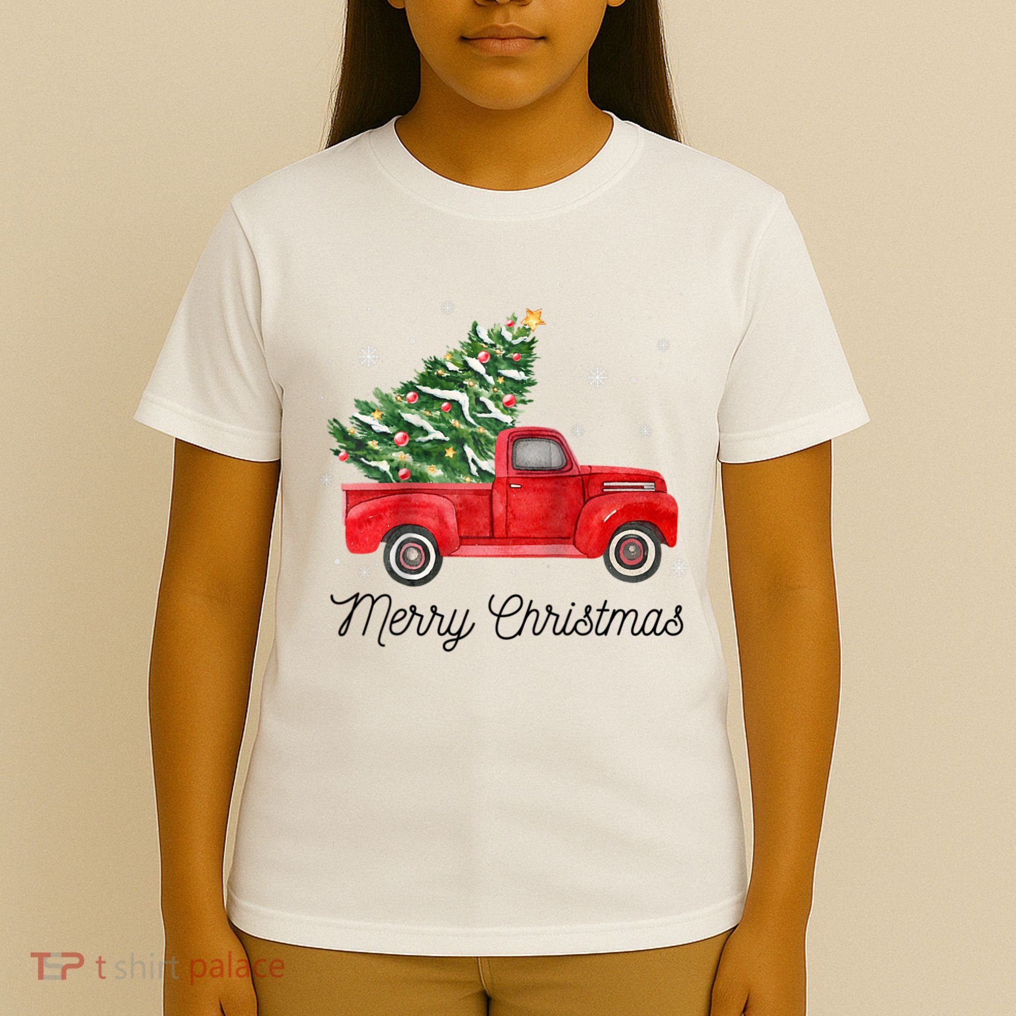 Vintage Red Truck With Merry Christmas Tree Raglan Baseball T-Shirt