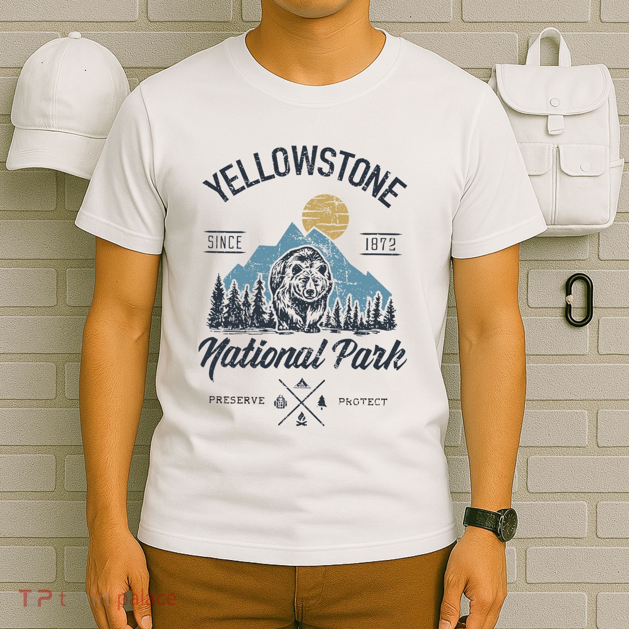Vintage Retro Yellowstone National Park Hiking T-Shirt