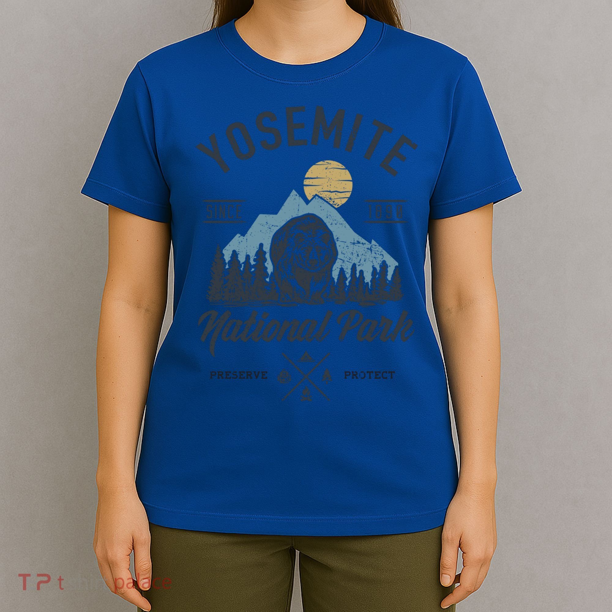Vintage Retro Yosemite National Park Hiking Gift T-Shirt
