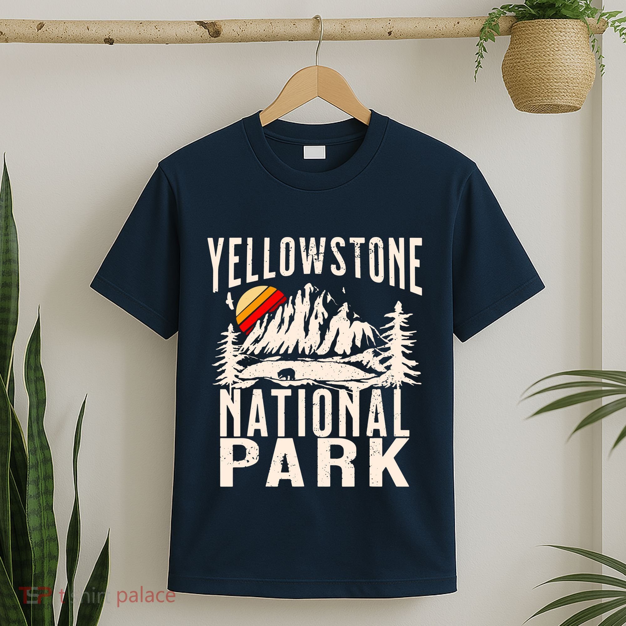 Vintage Retro Yellowstone National Park T-Shirt