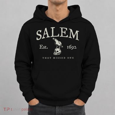 Vintage Salem 1692 They Missed One Witch Halloween Hoodie