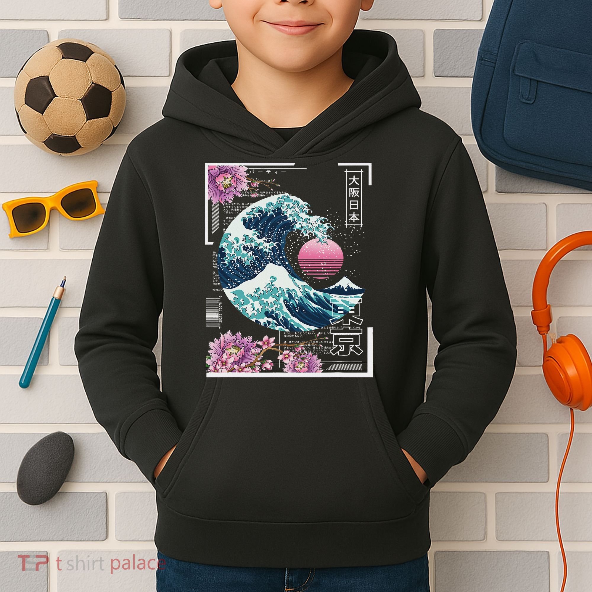 Vaporwave Synthwave 80's Japan Japanese Great Wave Tokyo 80s Kids Hoodie
