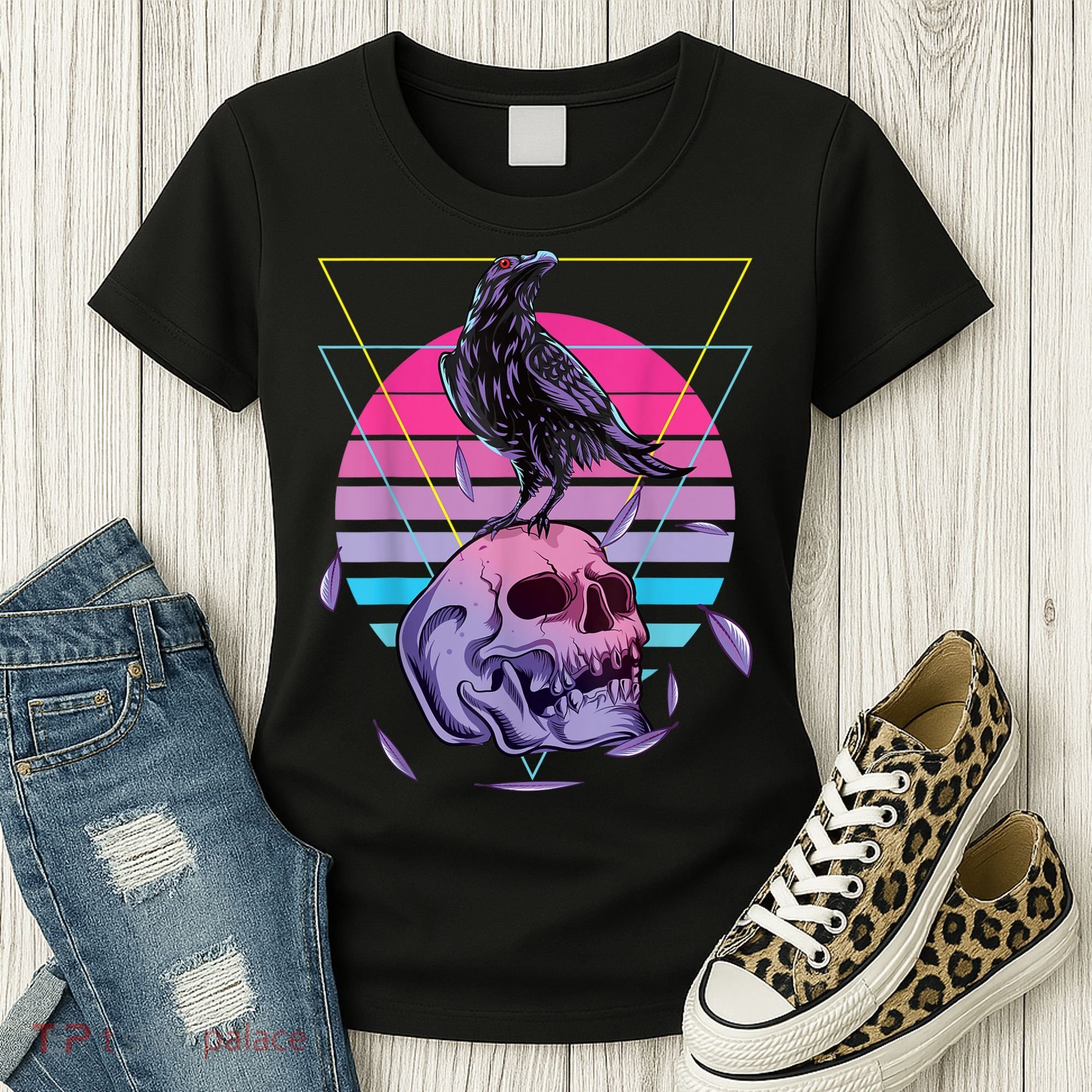 Vaporwave Skull And Crow Retro Aesthetic Pastel Goth Art Women's T-Shirt