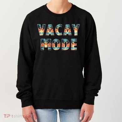 Vacation Summer Beach Scenery And Palm Trees Vacay Mode Ocean Gift Women's Sweatshirt
