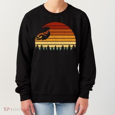 Vintage Sunset Climbing Gift For Climbers And Boulderers Gift Women's Sweatshirt