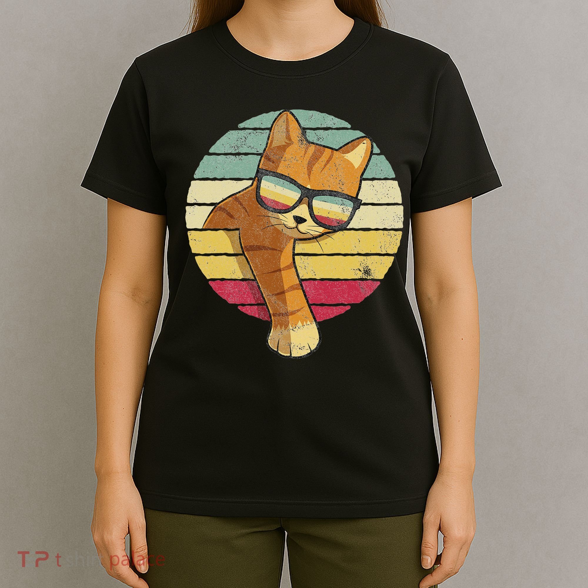 Vintage Style Orange Tabby Cat Wearing Sunglasses Funny T-Shirt