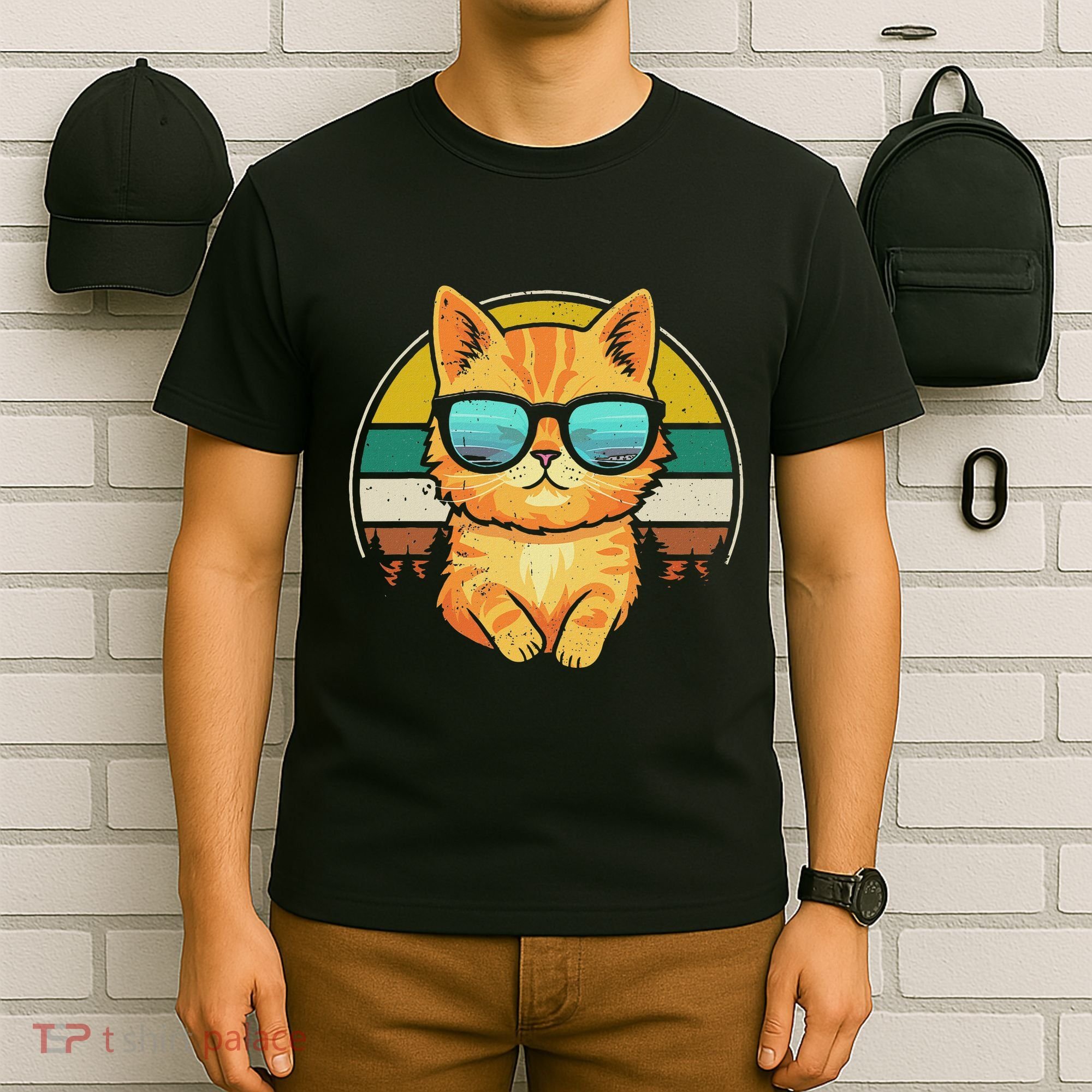 Vintage Style Orange Tabby Cat Friendly Wearing Sunglasses T-Shirt